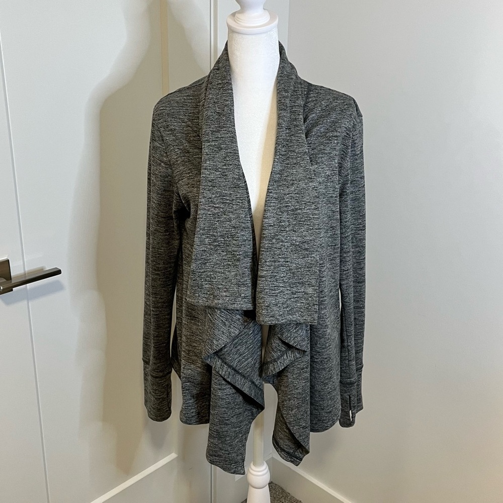 NIKE DRI-FIT Open-Front Grey Sweater - Size S - FREE SHIPPING on Bundles $85+